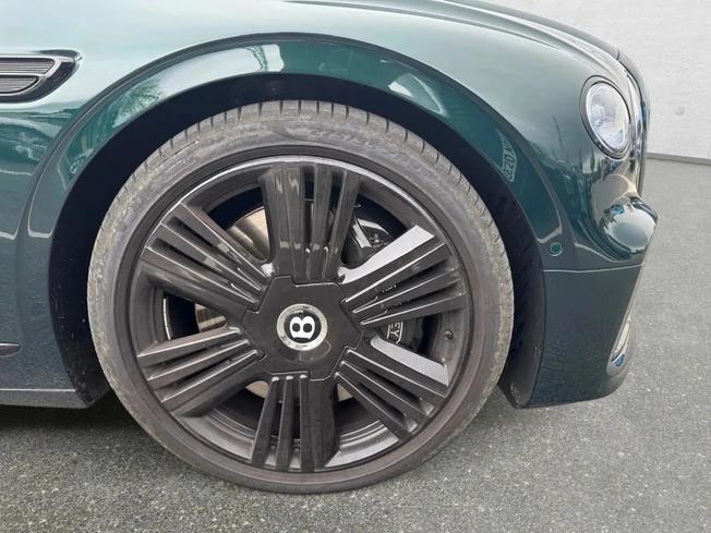 BENTLEY Flying Spur Photo 13