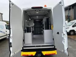 Ford Transit Photo 8