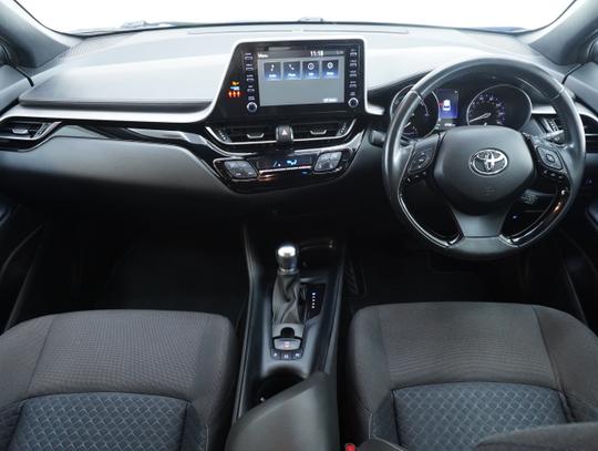 Toyota C-HR Photo d9a62e89-1c0f-41cc-b1ce-2feb58d67cb1.jpg