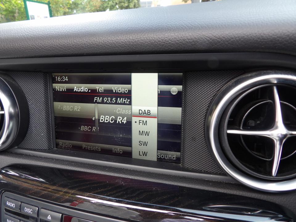 Used Mercedes-Benz SLK YR16MDY 34