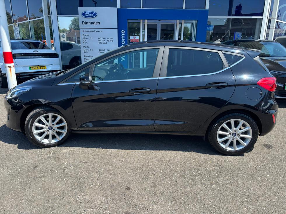 Ford Fiesta Photo d9aa244f-4372-4241-9d55-58e59440bab8.JPEG