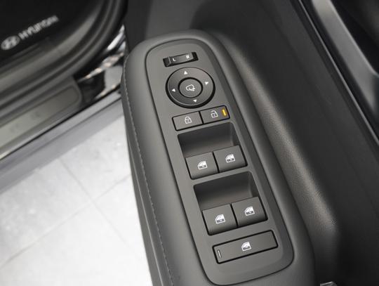 Hyundai Santa Fe Photo d9b146ba-4835-4b1a-8b0c-8223d5d54a0f.jpg