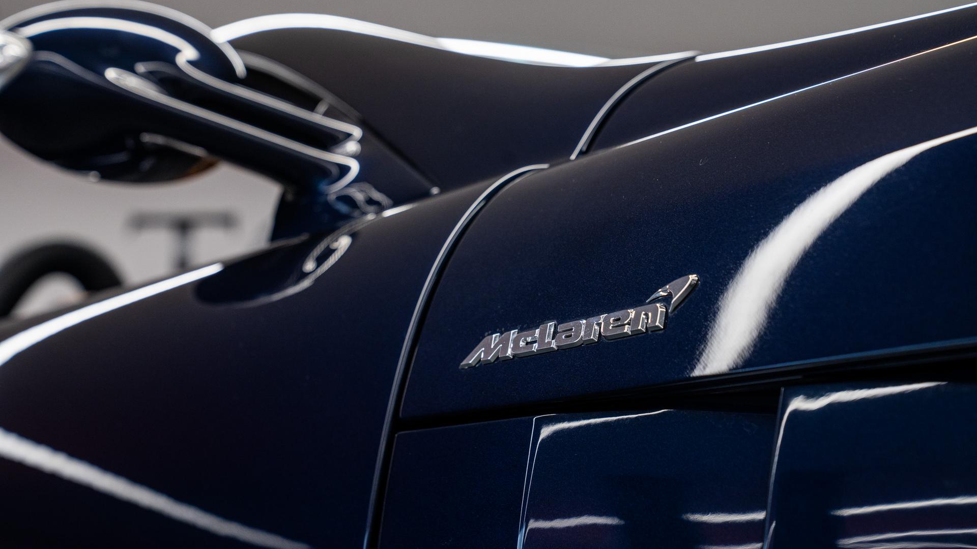 Mercedes-Benz SLR McLaren Photo d9bbeabe-980e-4f96-84fe-a847d6cce64b.jpg