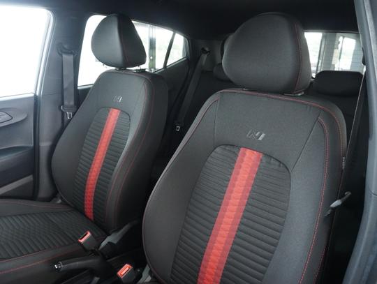 Hyundai i10 Photo d9d0e19d-b294-466b-8c7b-6a2eb074c67c.jpg