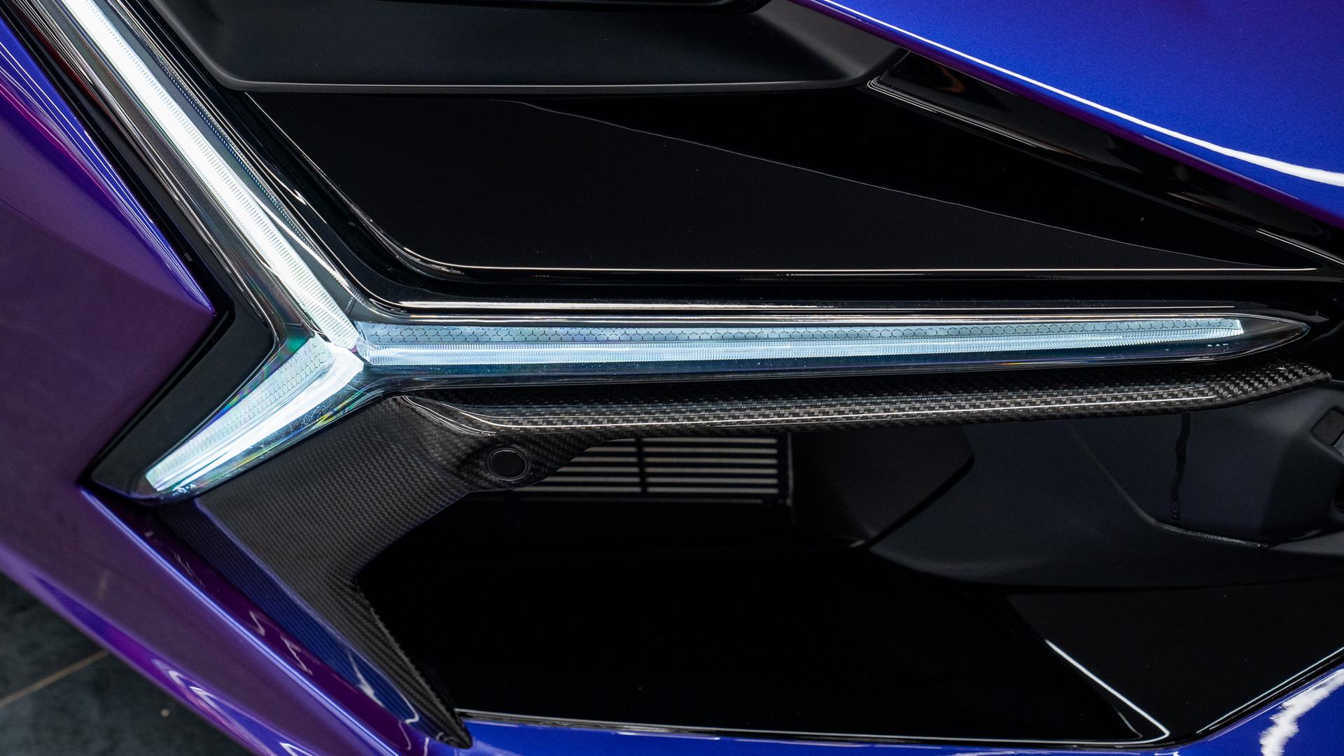 LAMBORGHINI Revuelto Photo d9d60fed-1870-499a-b561-4b14b1584164.jpg