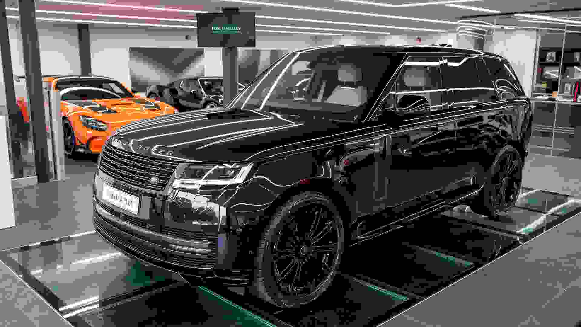 Land Rover Range Rover Photo d9dfce97-34f3-4d7b-a404-5f6147ce69a0.jpg
