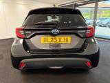 Toyota Yaris Photo 7