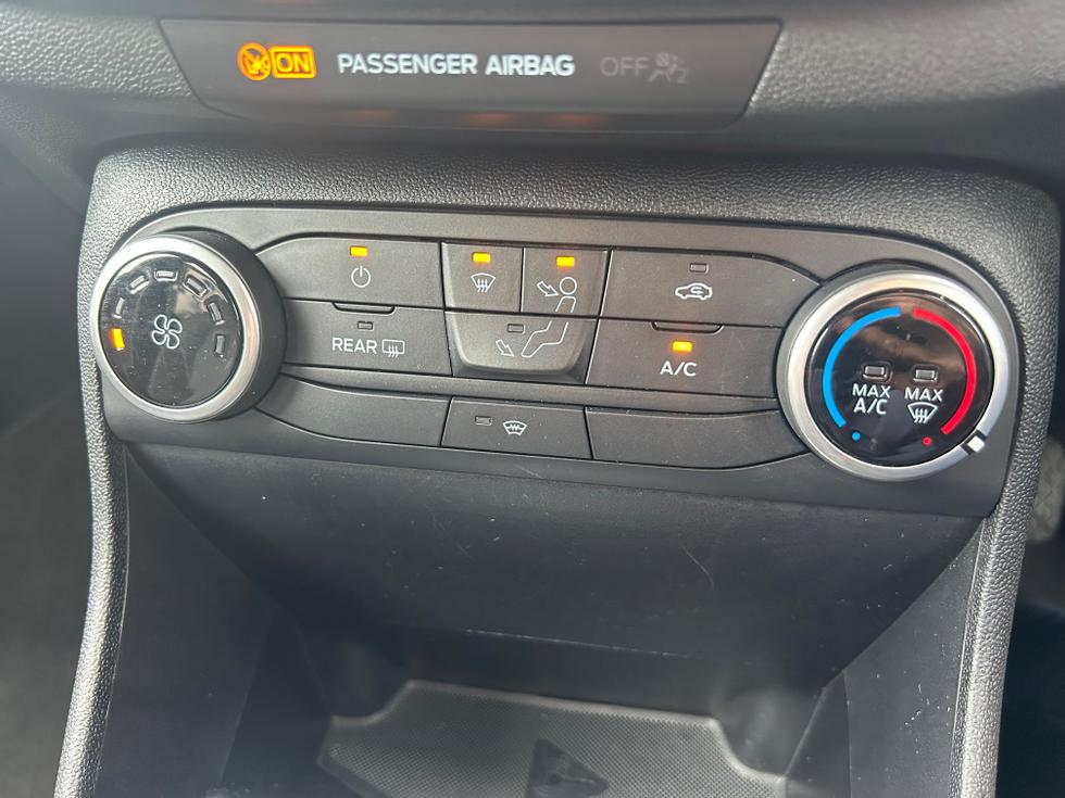 Ford Fiesta Photo d9f2ef63-2564-4df5-8150-0ceb3a4529b5.jpeg