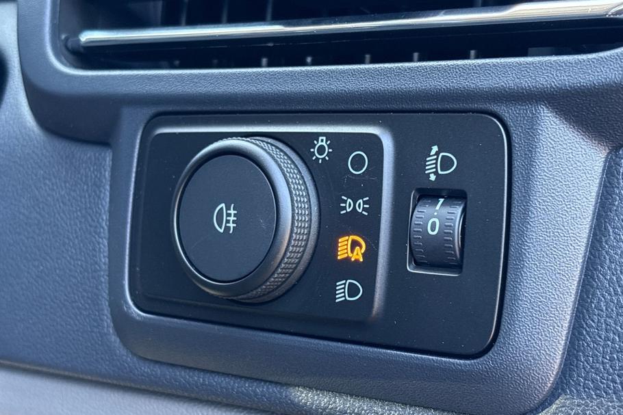 Used Ford TRANSIT CUSTOM 24/N211191 28