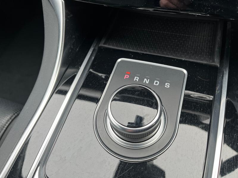 Used Jaguar XF FM70JCY 12