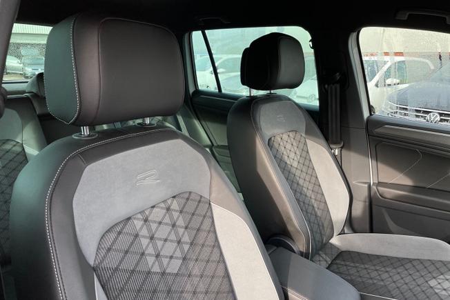 VOLKSWAGEN Tiguan Photo 27