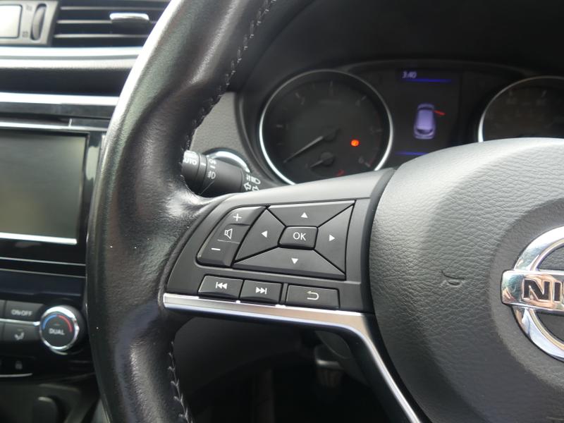 Nissan Qashqai Photo da2db846-877a-46ed-911f-780289393607.jpg