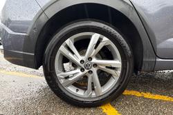 VOLKSWAGEN Taigo Photo 5