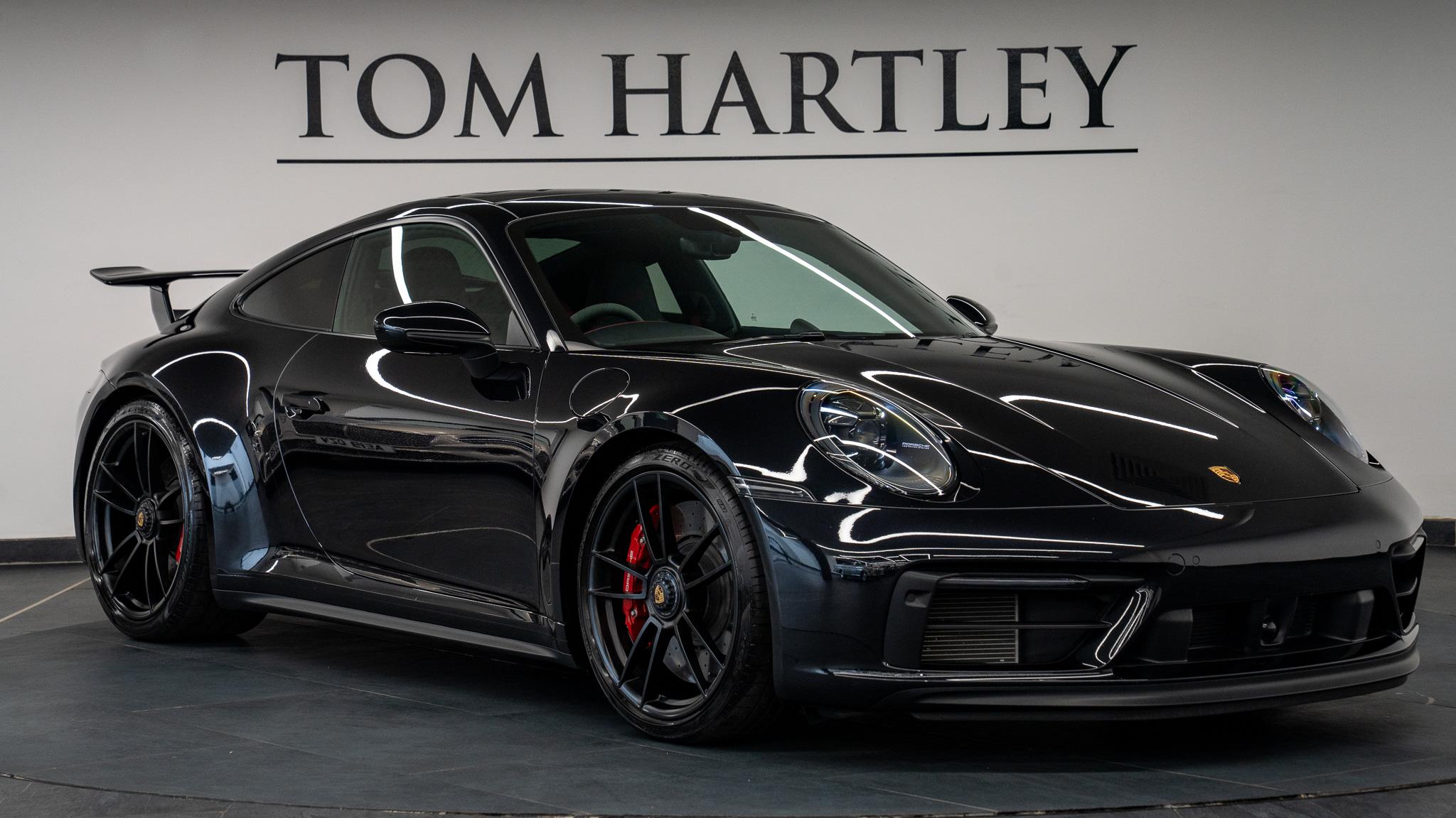 2024/24 Porsche 911 Carrera GTS...