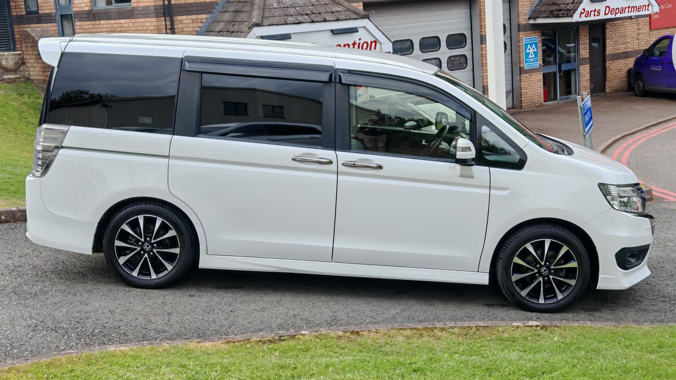 Used Honda Stepwgn STEPWGN 2