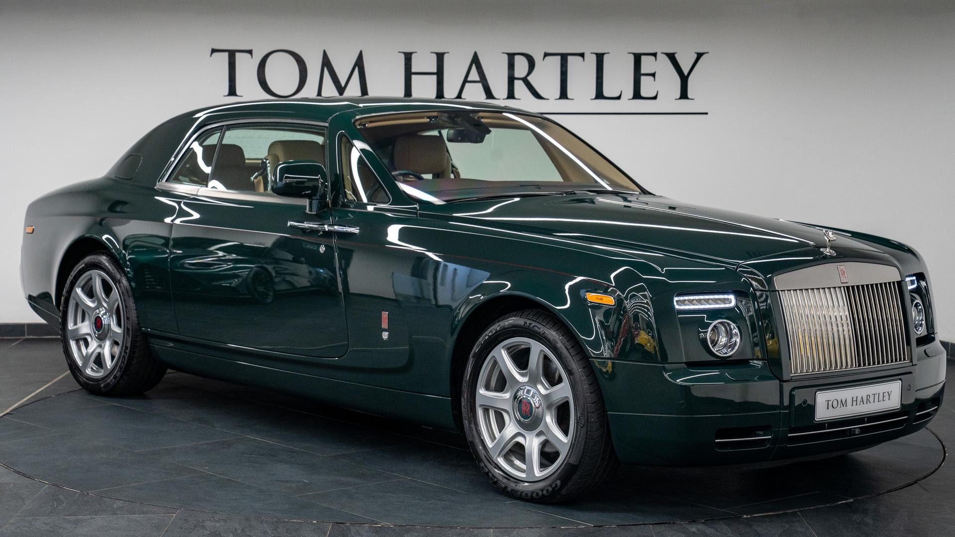 Rolls-Royce Phantom Photo da54b407-3f59-46b6-b3c1-66768287f7d3.jpg