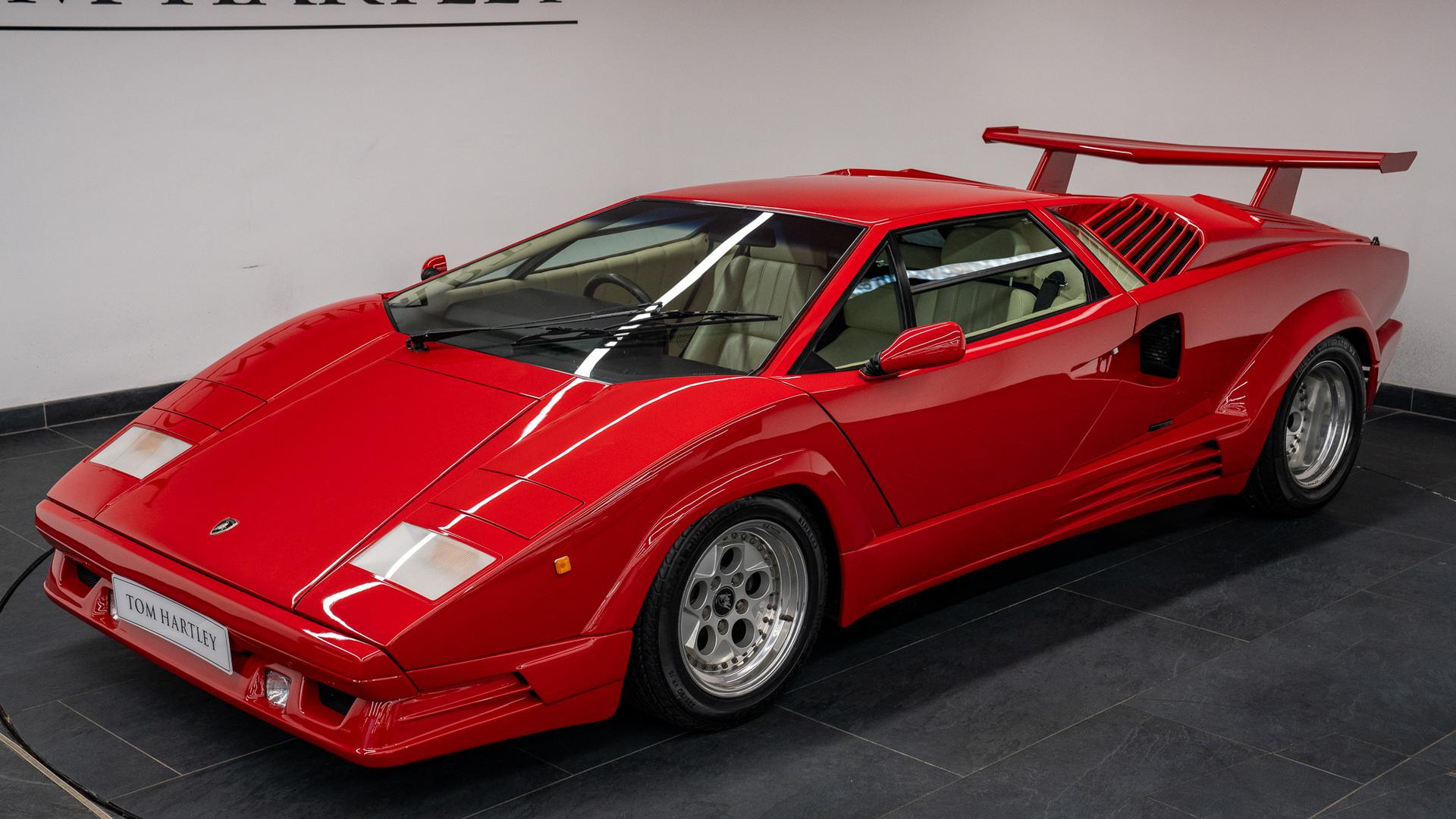 LAMBORGHINI Countach Photo da73a928-5720-4554-bcee-b9538f6d35f1.jpg