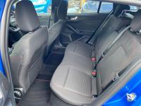 Ford Focus Photo 13