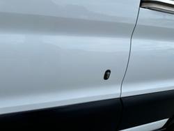 Ford Transit Photo 23