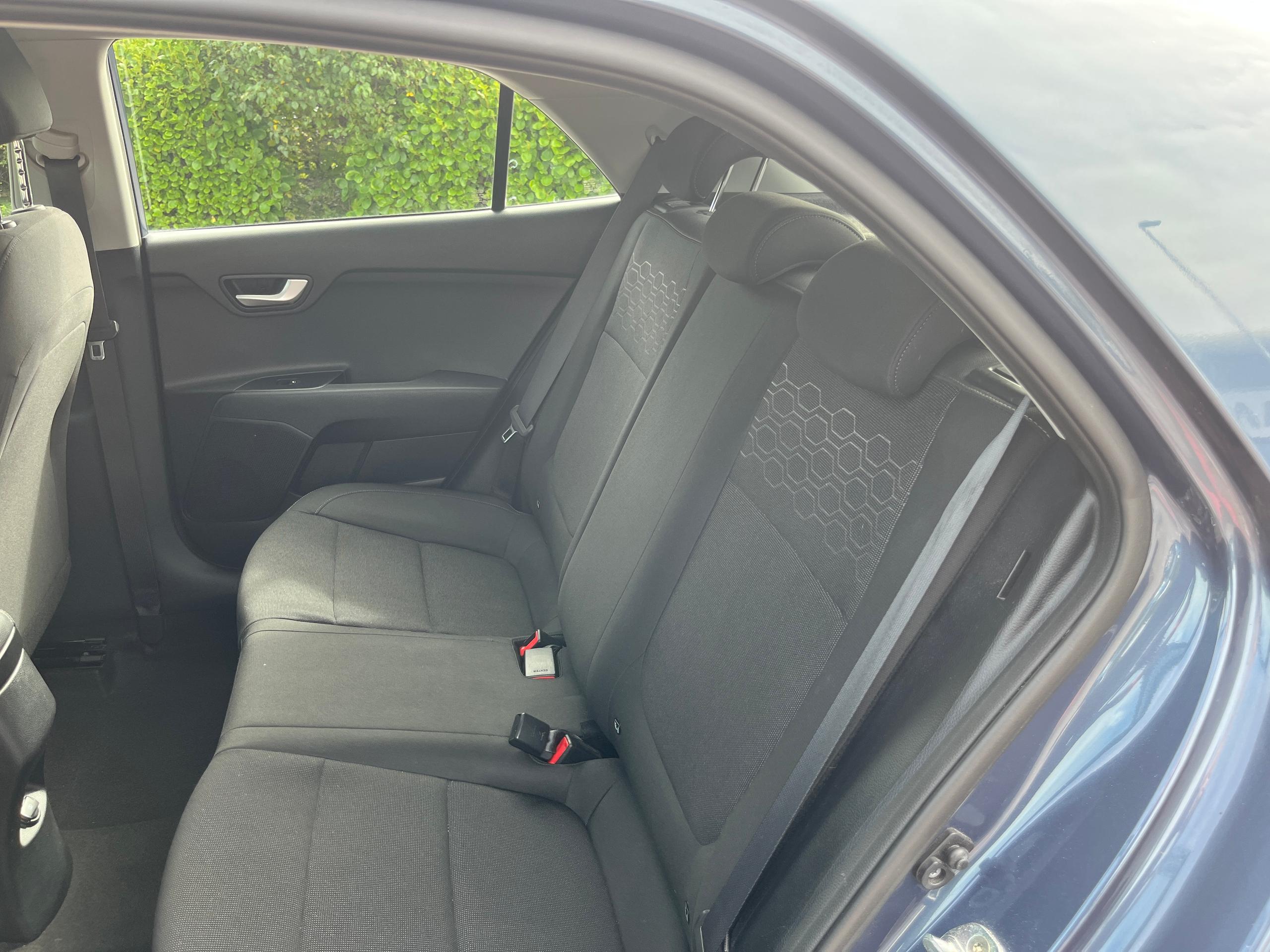 Kia Rio Photo 18
