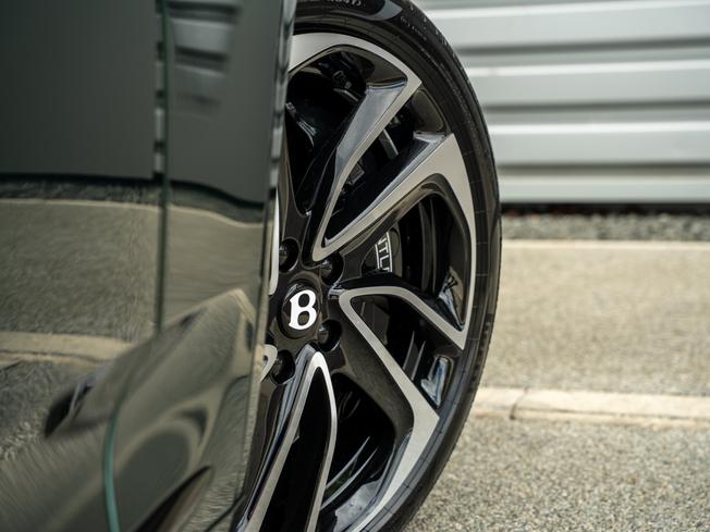 BENTLEY Continental GTC Photo 44