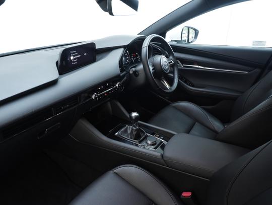 Mazda 3 Photo daf75e71-883c-488f-807d-ae5be90bb6e7.jpg
