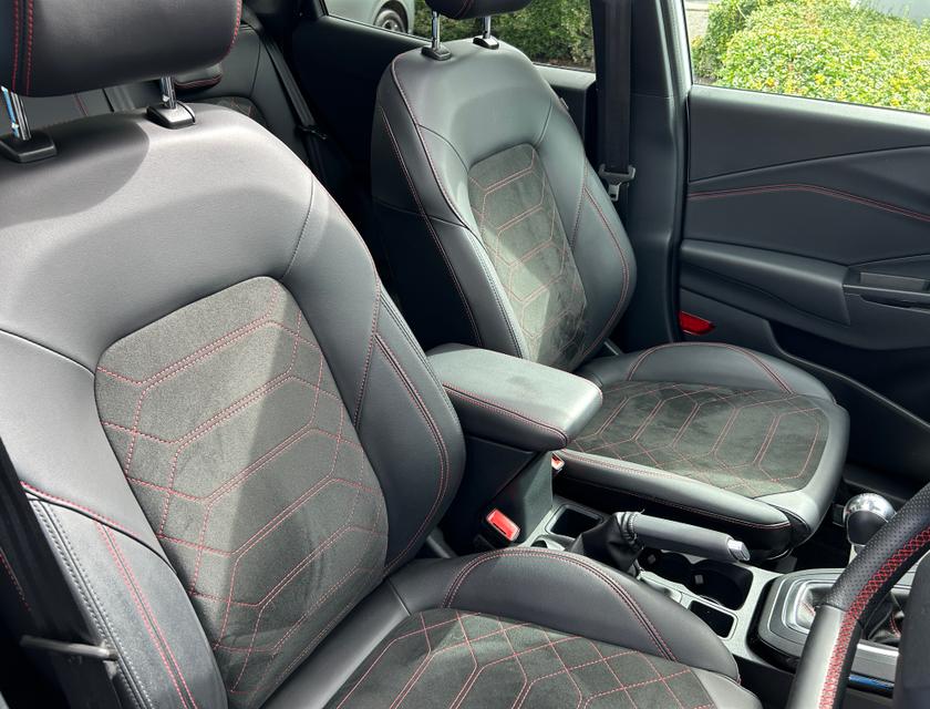 Ford Puma Photo db20026e-7e76-48b8-917c-c25ef9ad9966.jpg