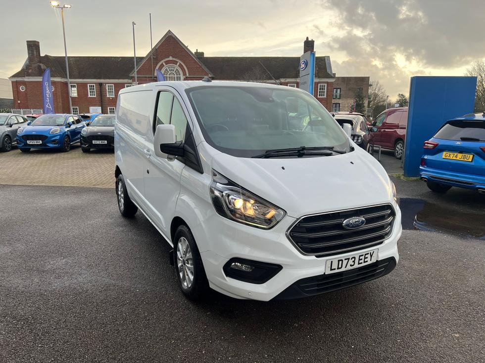 Ford Transit Custom Photo db2dcd8d-8dcb-4911-a681-1790caa40756.jpg