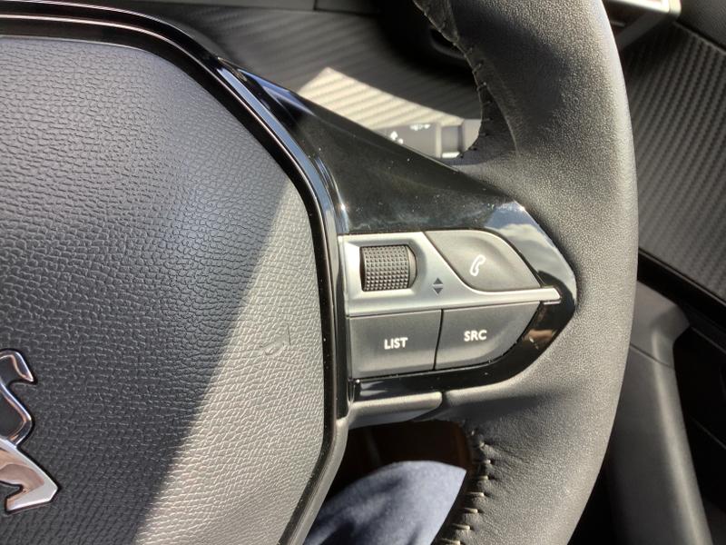 2023 23 PEUGEOT 2008