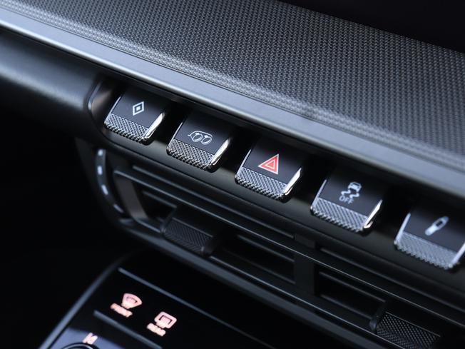 PORSCHE 911 Photo 34