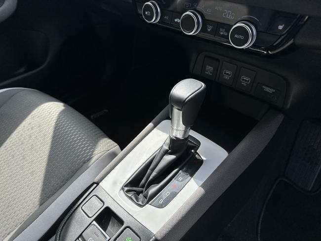 Honda Jazz Photo db442fa2-3179-45af-bb8e-76441645f4ea.jpg