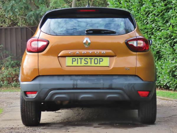 Used Renault Captur HS17HBJ 7