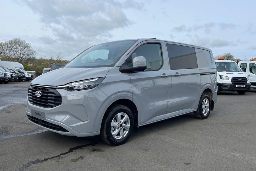 Ford TRANSIT CUSTOM Photo db594dea-918d-41df-a56d-8b4848cbbfa7.jpg