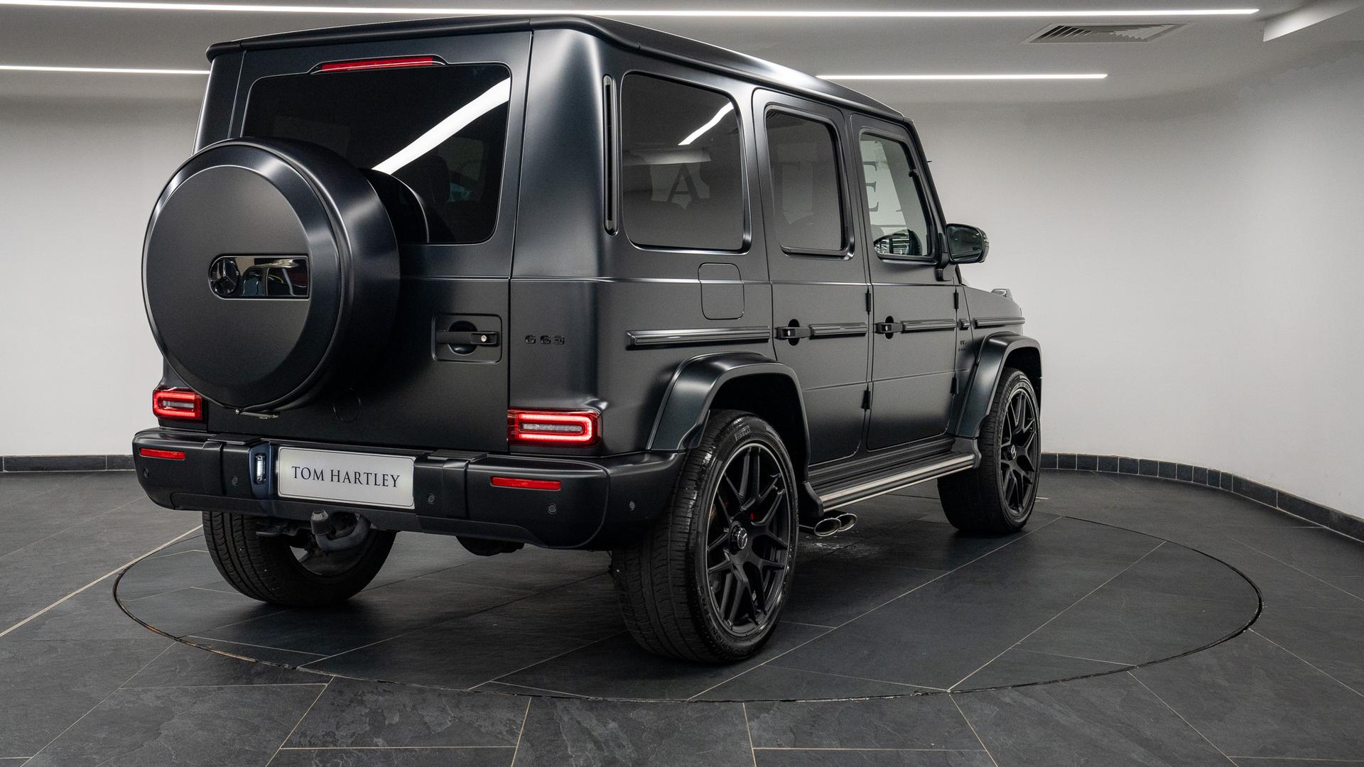 Mercedes-Benz G-CLASS Photo db5fa8a6-51b0-4344-a7a8-0e376cfe0e5f.jpg