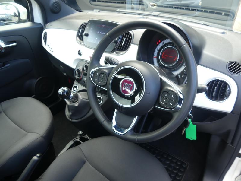 Fiat 500 Photo db60a30d-a14d-4e4a-8b21-799a44d99ecf.jpg
