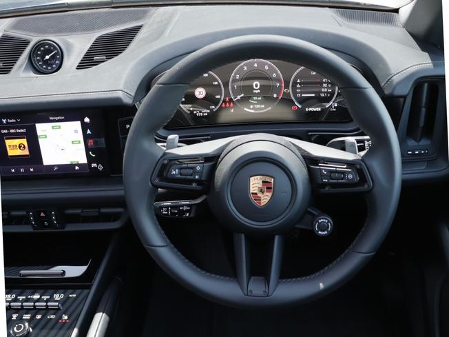 PORSCHE Cayenne Photo 31