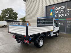 Ford Transit Photo 1