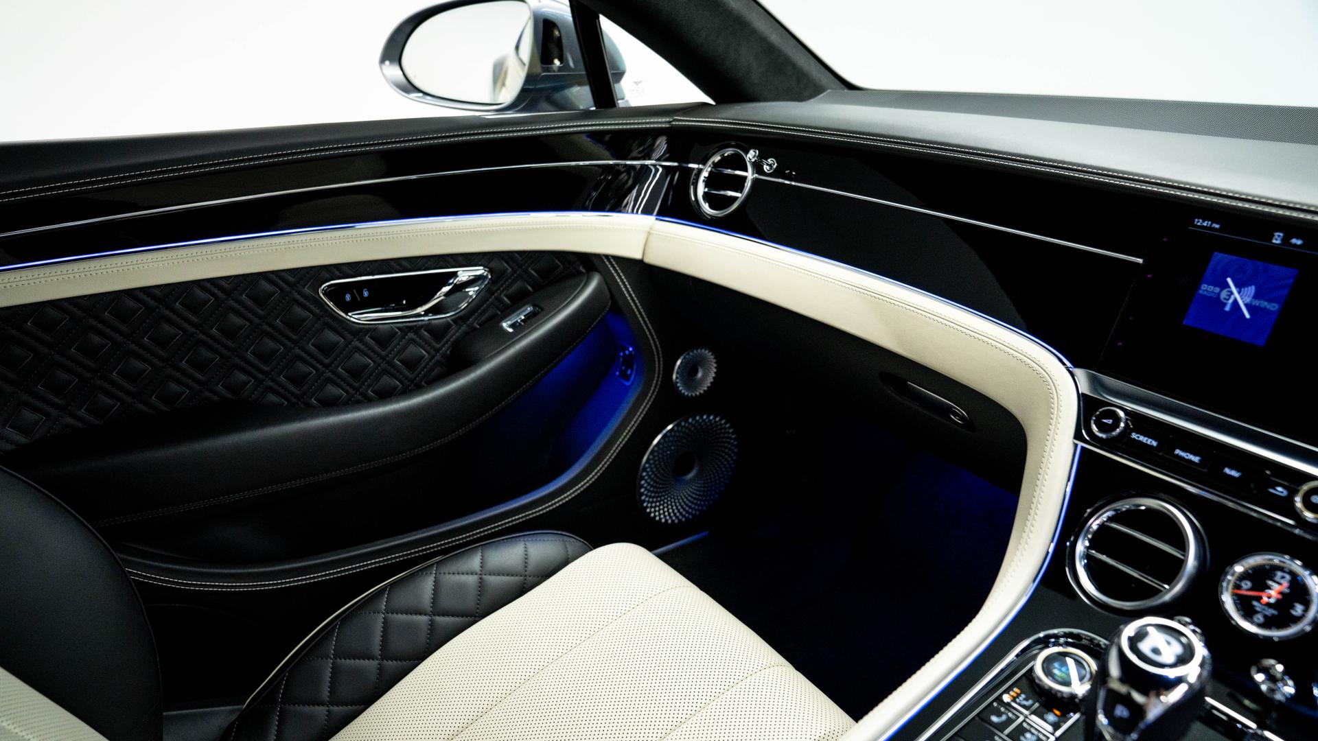 Bentley Continental Photo db7731b6-973f-4d2c-9f34-56648761166f.jpg