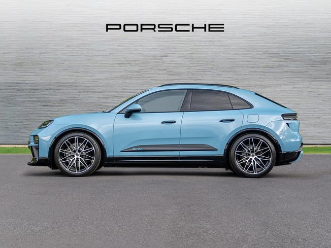 PORSCHE Macan Photo 6