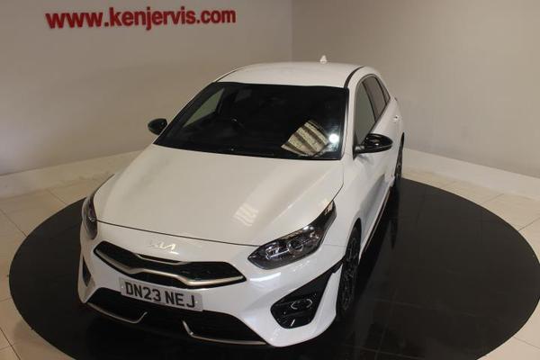 Kia Ceed 1.5 T-GDi GT-Line Hatchback 5dr Petrol Manual Euro 6 (s/s) (158 bhp) Photo 2