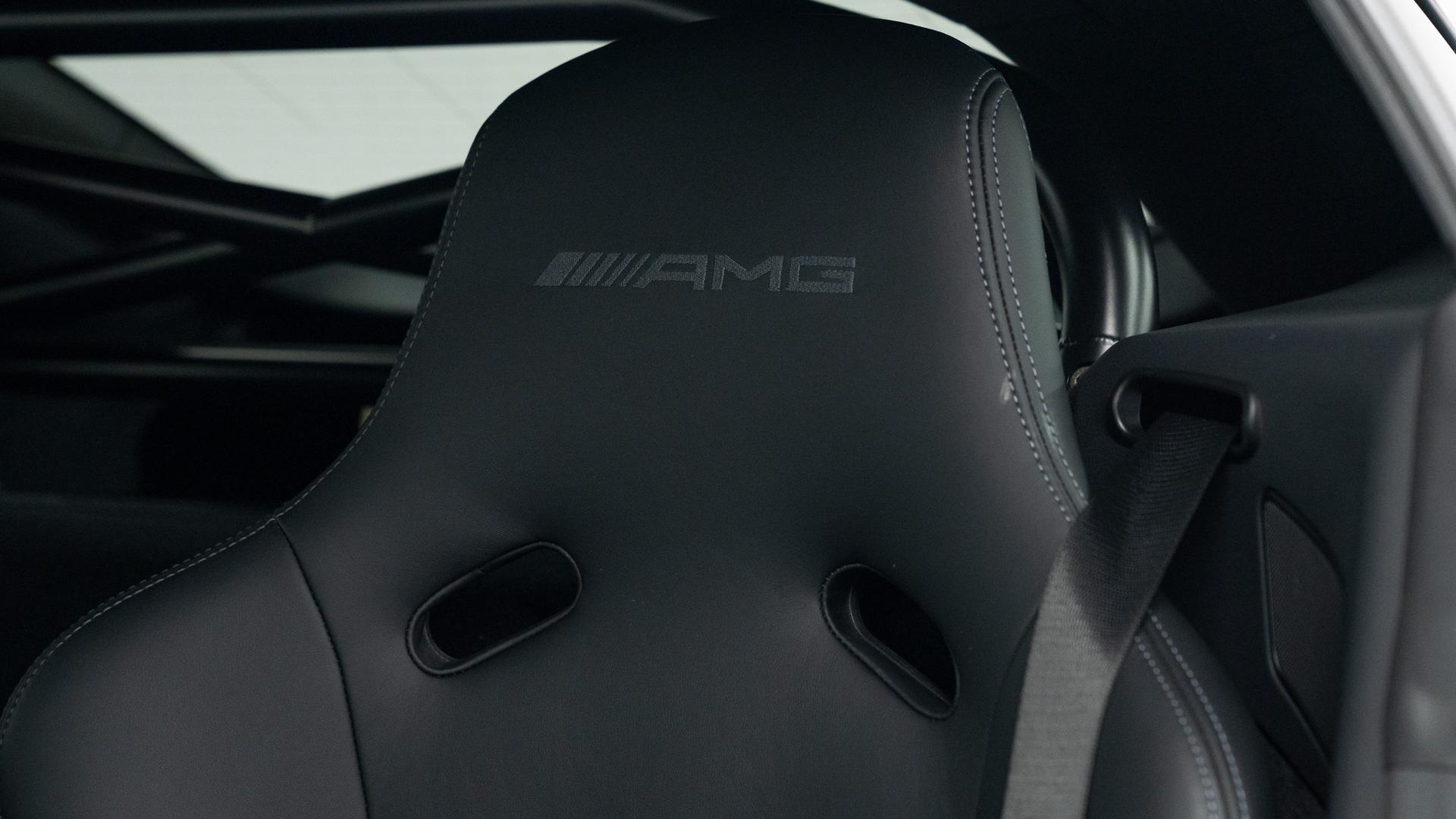 Mercedes-Benz AMG GT Photo dba5be9b-71ed-432a-b1fd-b7f3ae0df05e.jpg