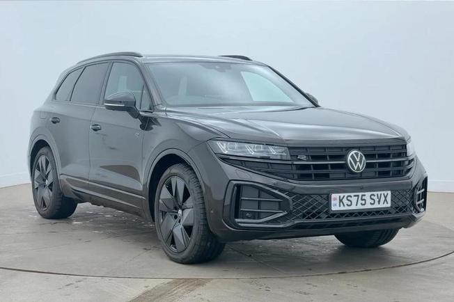 VOLKSWAGEN Touareg Photo 1