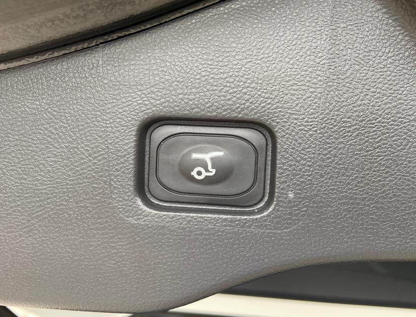 Ford Mondeo Photo dba8a386-c332-4dfa-aa88-d8966a54ddc0.jpg