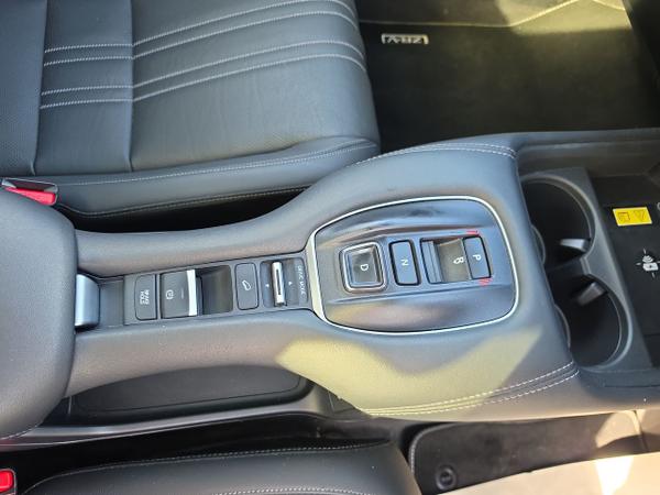 Honda ZR-V Photo 23