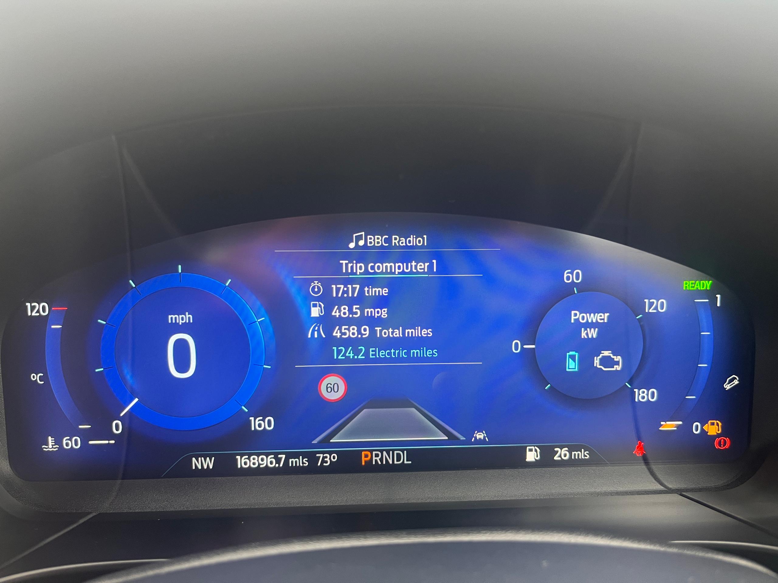 Used Ford Kuga AO73OJX 24