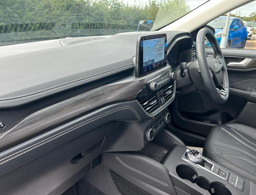 Ford Kuga Photo dbbe33f8-3153-408c-9be9-0f58df8b501a.jpg