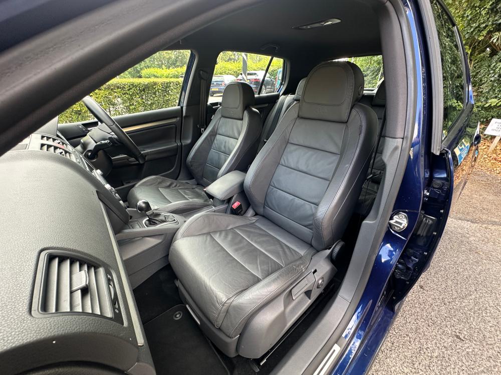 Used Volkswagen Golf LF56LFU 23