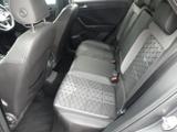 Volkswagen T-Roc Photo 19
