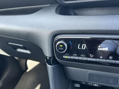 Mazda Mazda2 HYBRID Photo 18