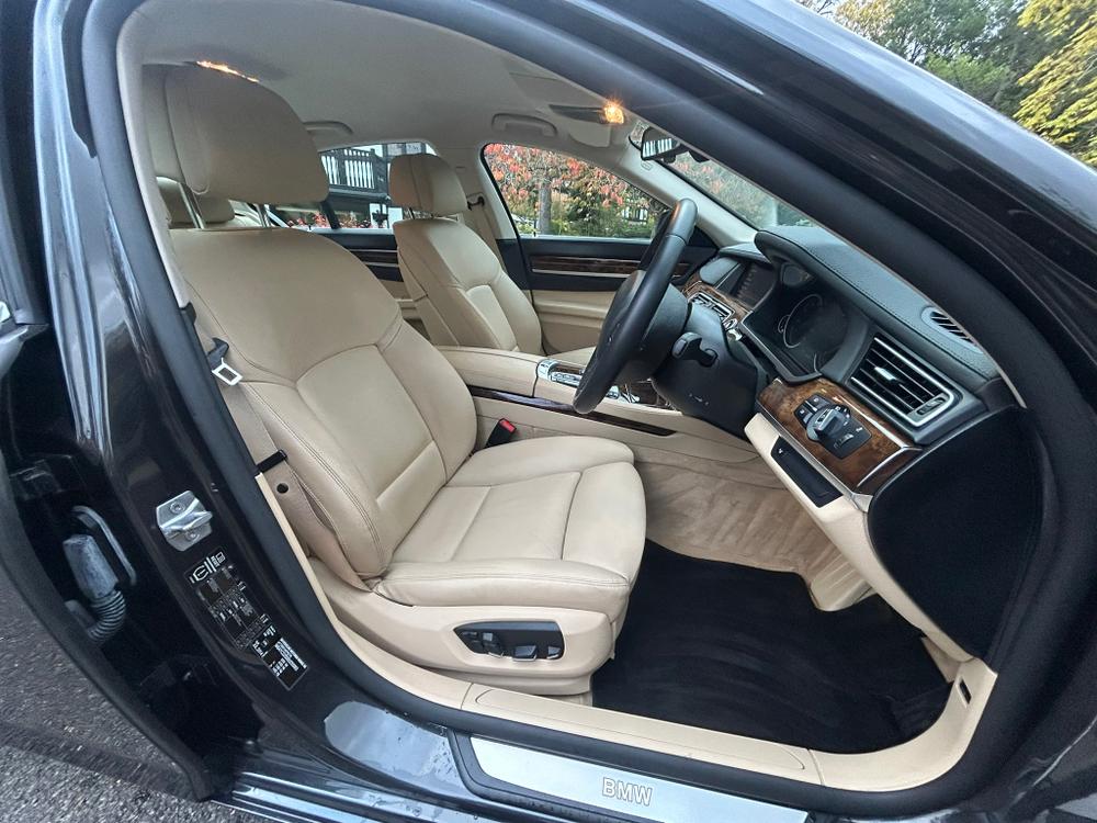 Used BMW 7 Series ESO65 24